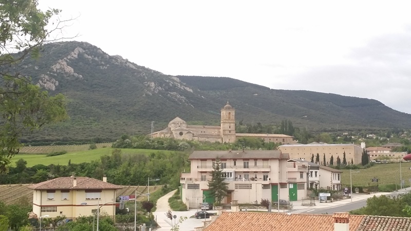 Walking from Estella to Los Arcos