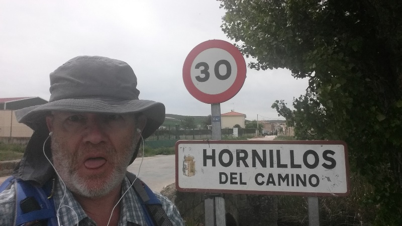 Walking to Hornillos