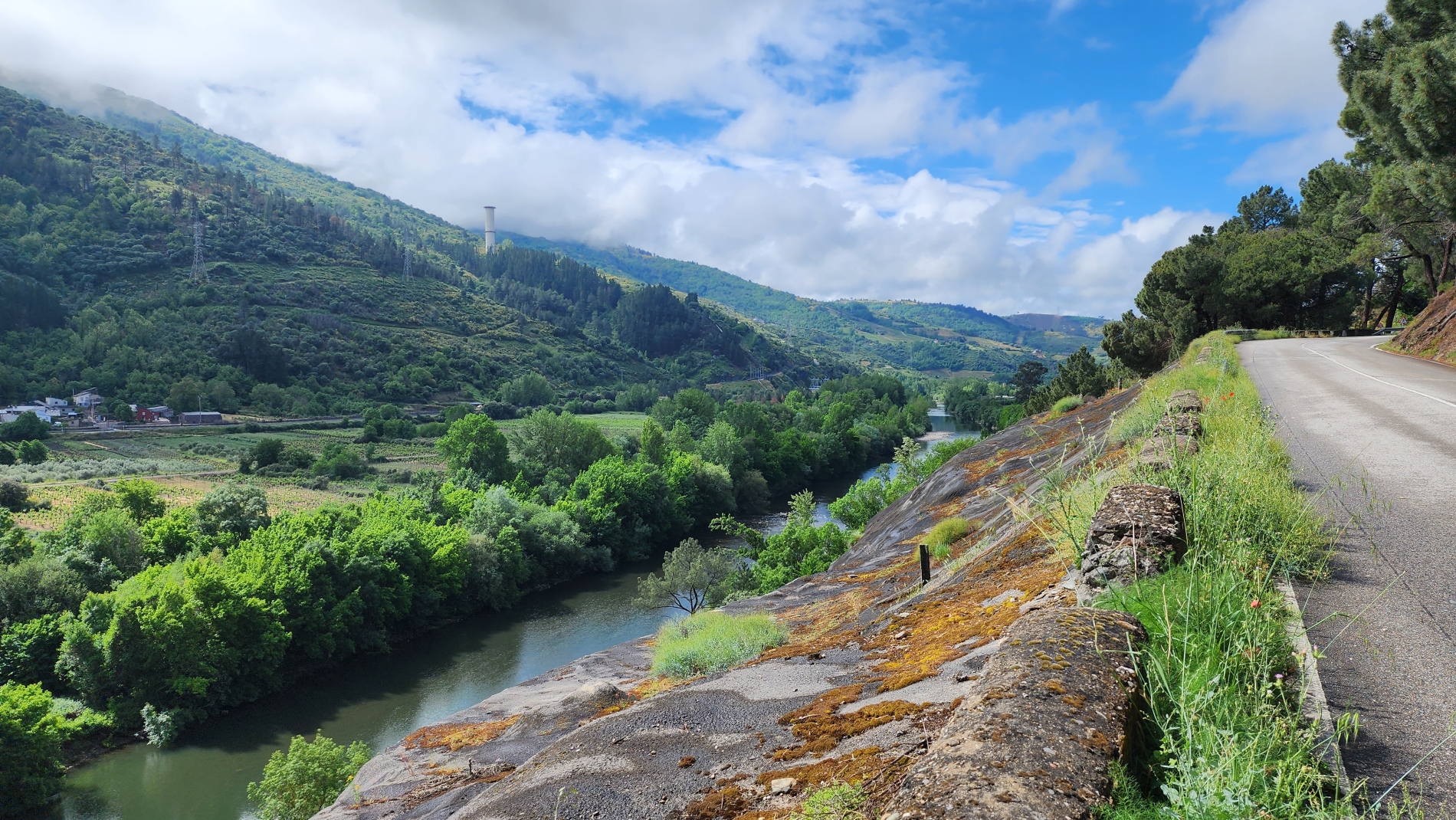 Just before A Rua on the Camino Invierno