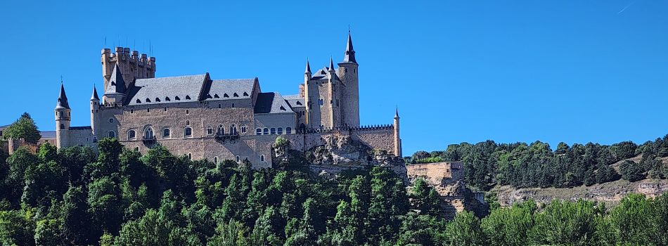 Day 6 - Segovia to Los Huertos - leaving Segovia