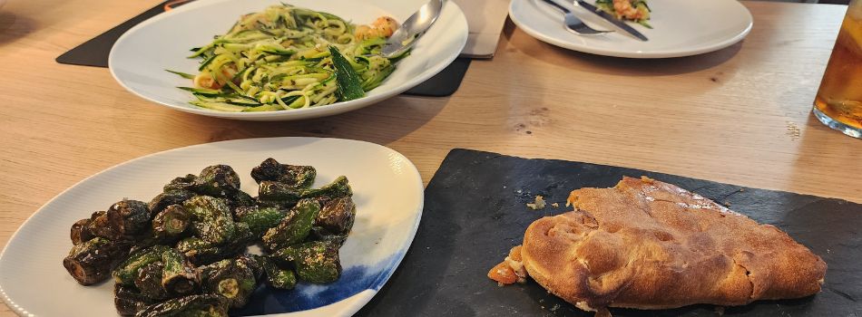 Day 6 - Santa Mariña to Negreira - good food