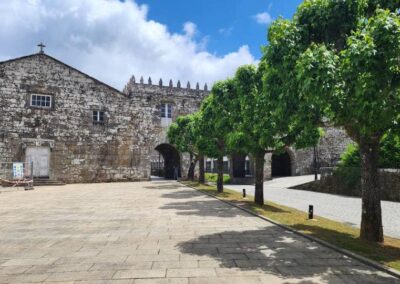Santa Mariña to Negreira